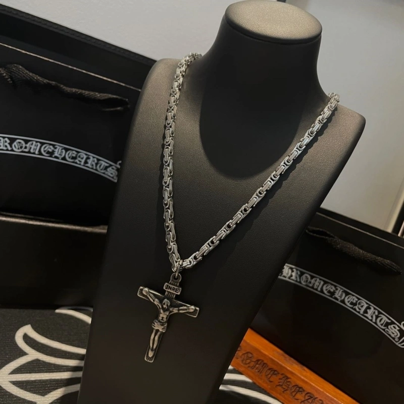 Cozy Chrxmx Hxxrts Necklaces 298388