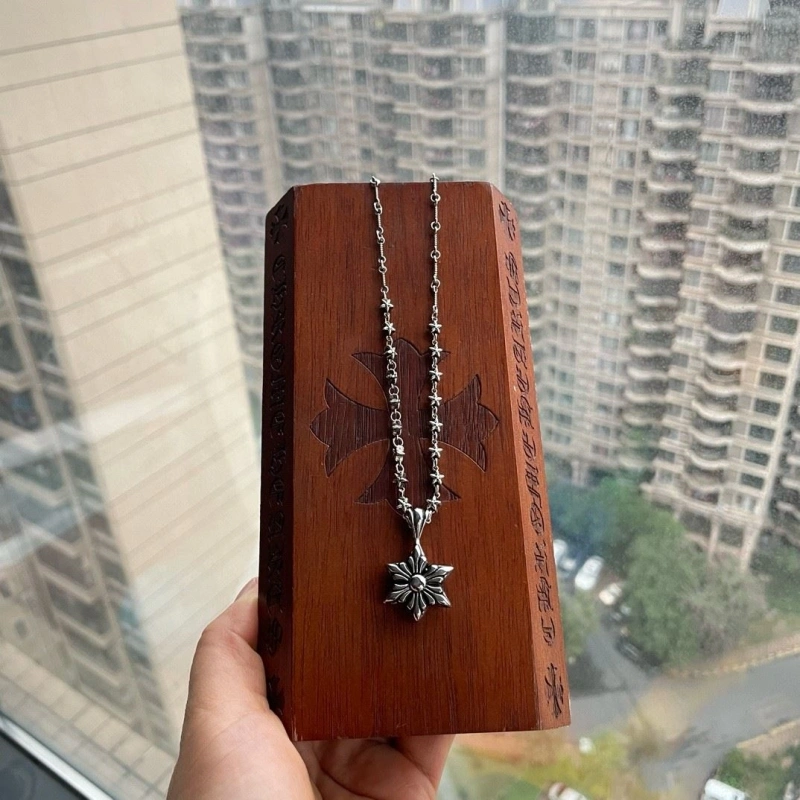 Functional Chrxmx Hxxrts Necklaces 298421