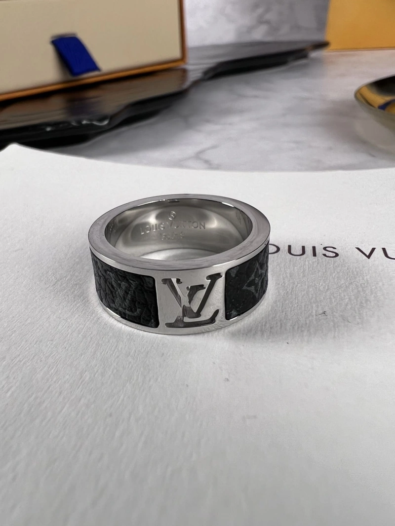Refined LX Rings 309620