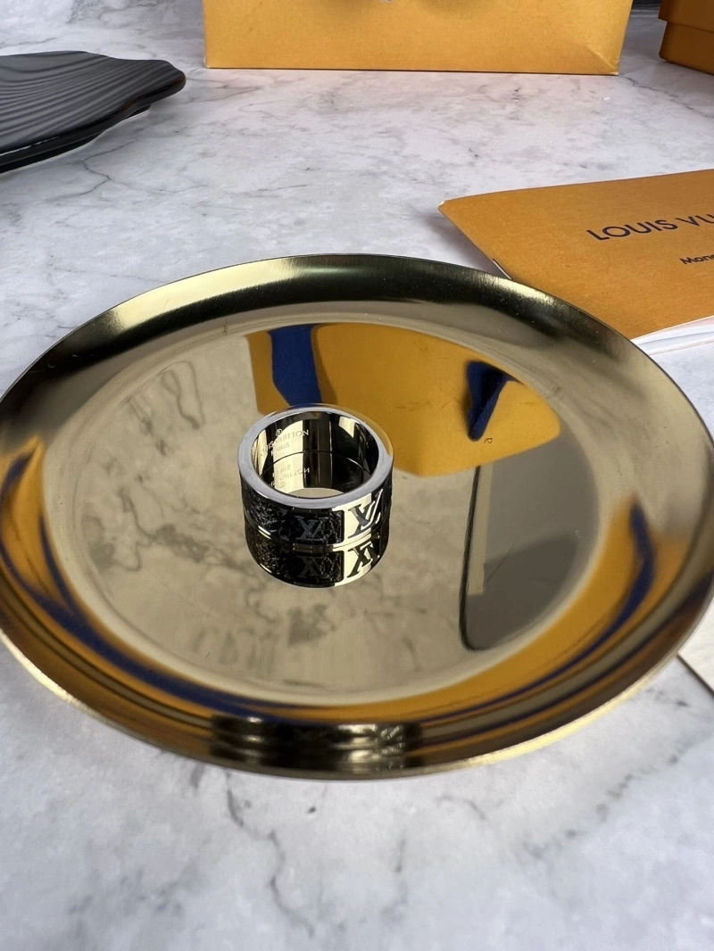 Refined LX Rings 309620