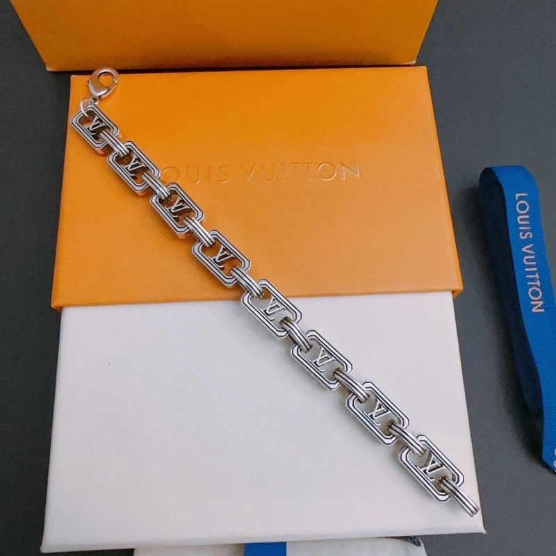 Reliable LX Necklaces 309685