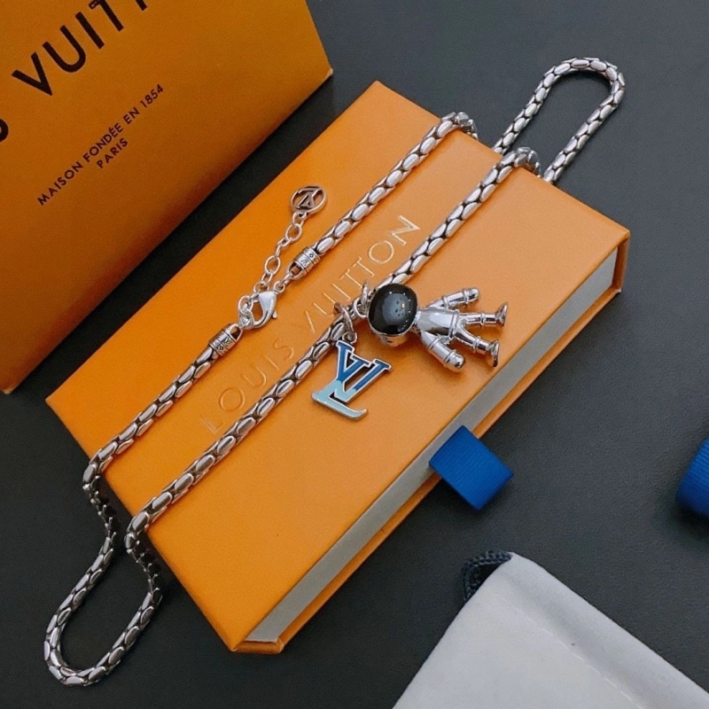 Vibrant LX Necklaces 309736