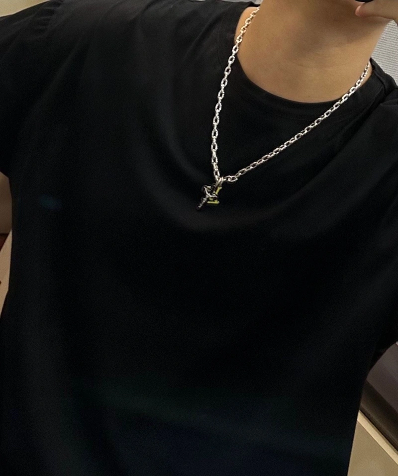 Functional LX Necklaces 309679