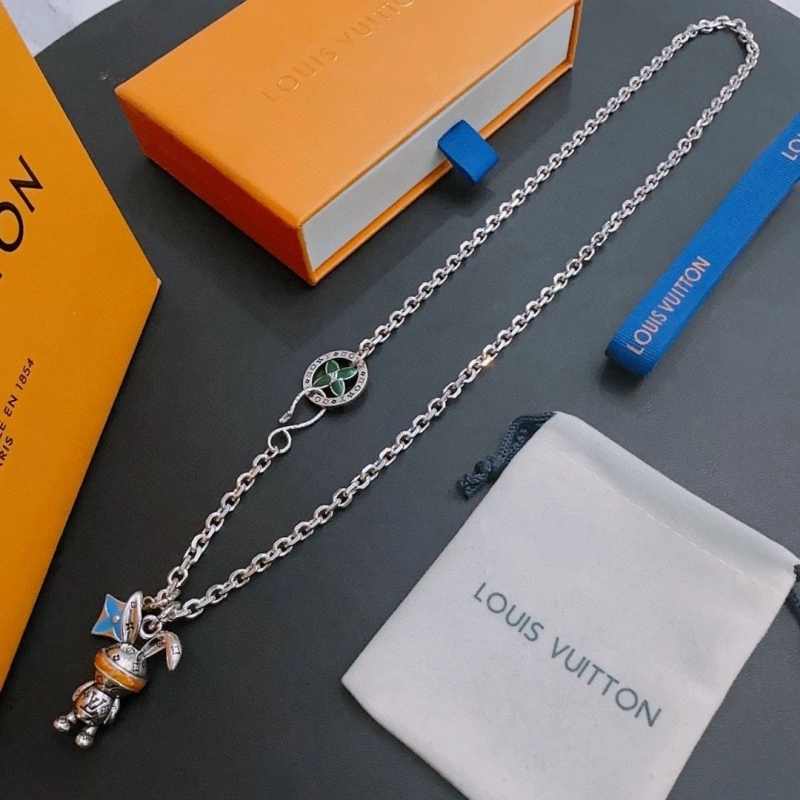 Breathable LX Necklaces 309664