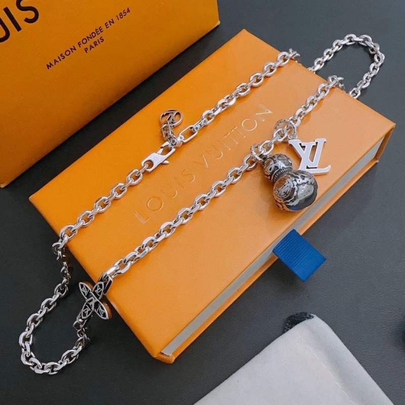 Elegant LX Necklaces 309673