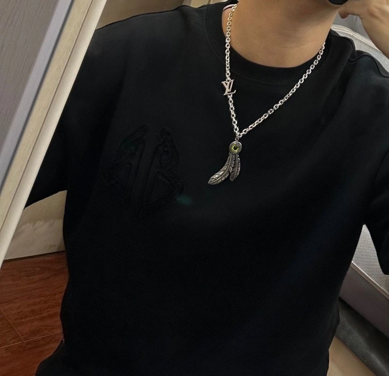 Minimalist LX Necklaces 309660