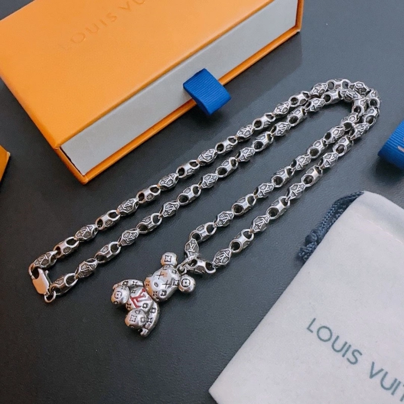 Versatile LX Necklaces 309655