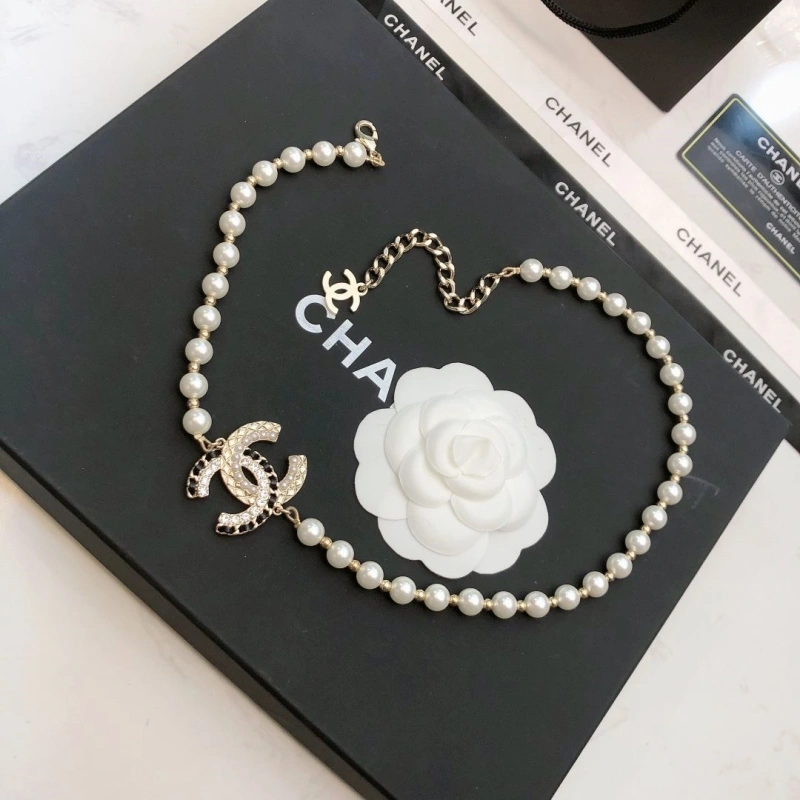WellDesigned Chxnxl Necklaces 289506