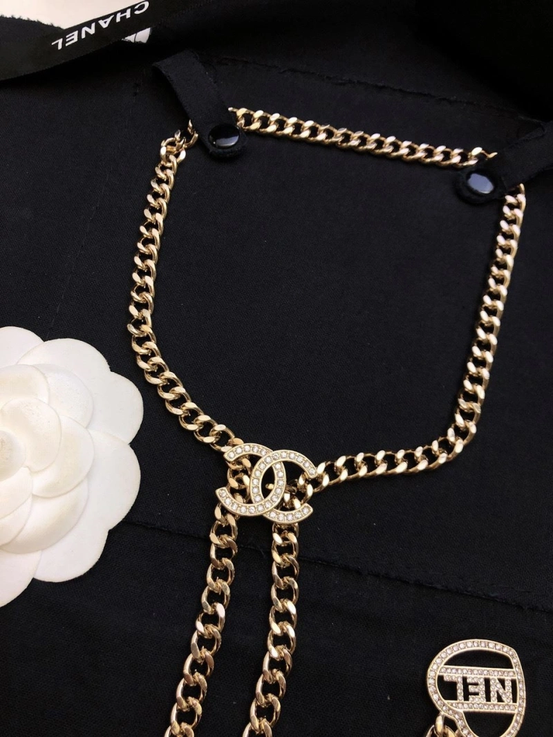 Fashionable Chxnxl Necklaces 289509