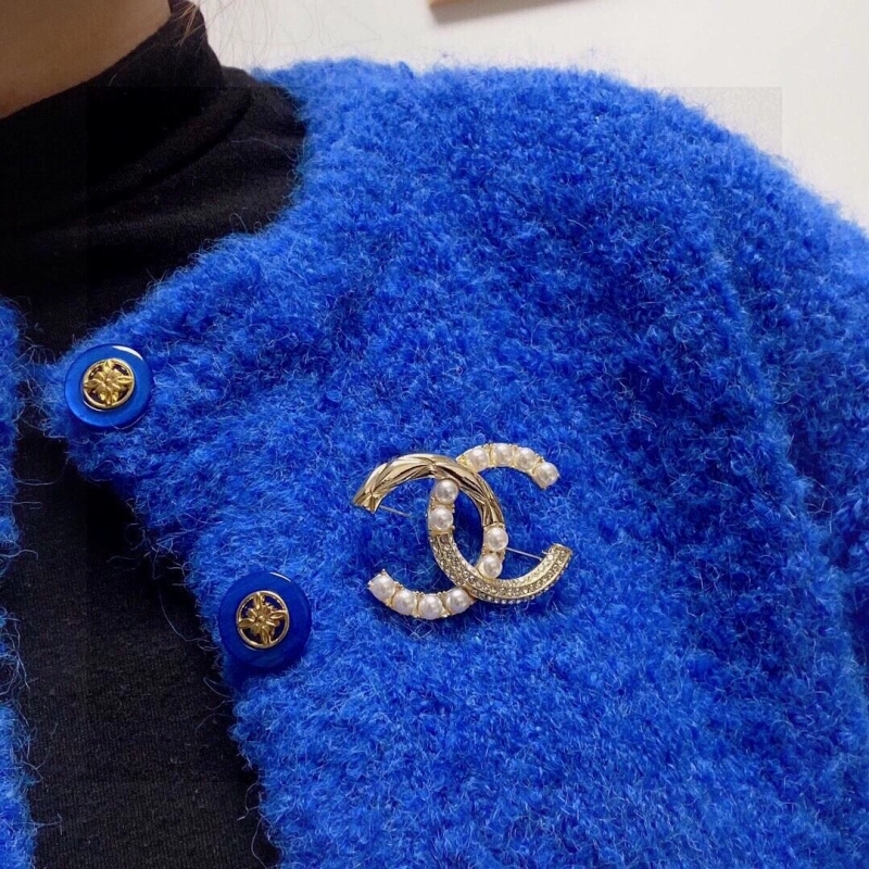 TopPick Chxnxl Brooches 290589