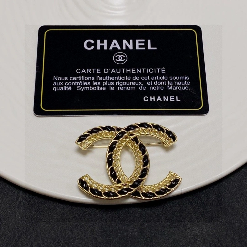 Chxnxl Brooches Sleek 290503