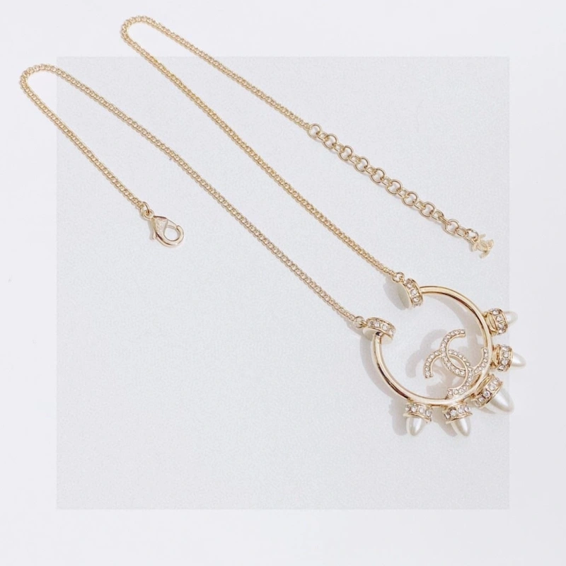 Bright Chxnxl Necklaces 289503