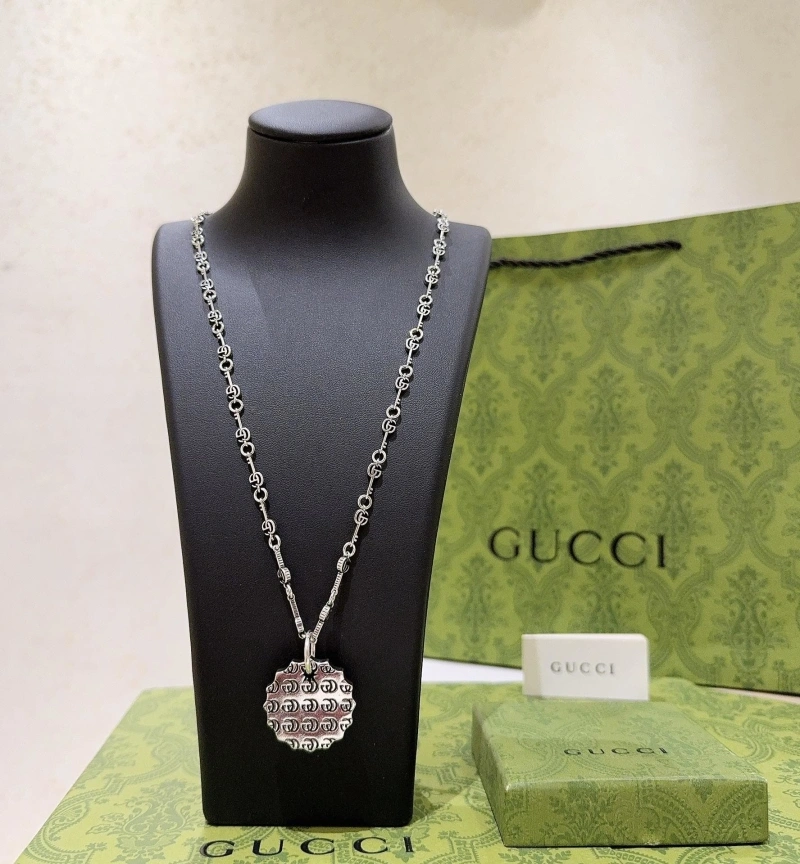 Reliable Gxccx Necklaces 303419