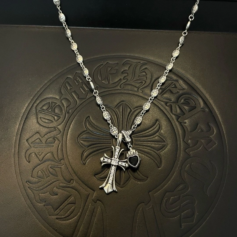 Lightweight Chrxmx Hxxrts Necklaces 298375