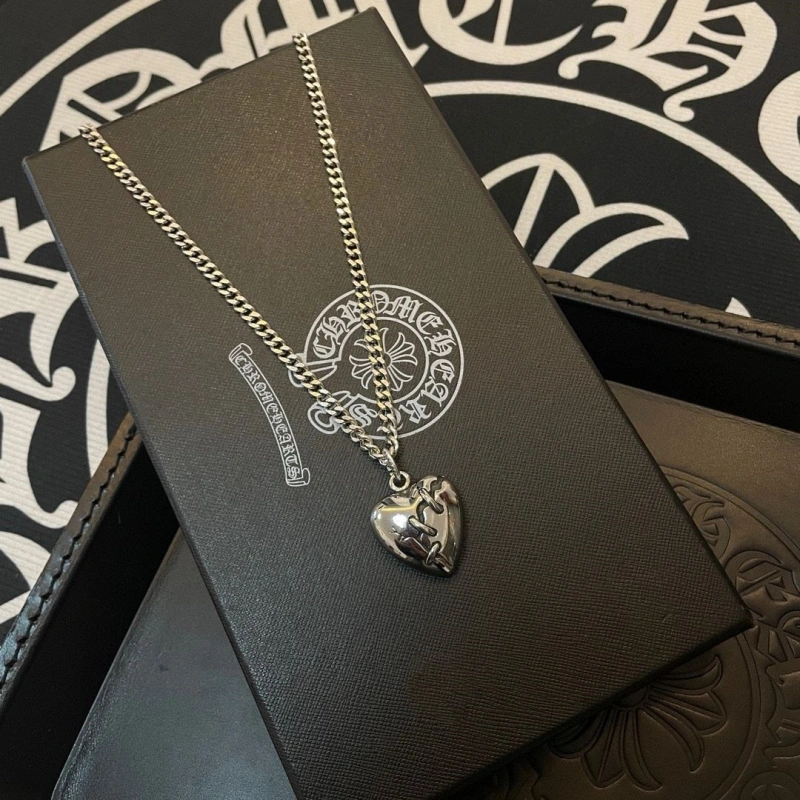 Compact Chrxmx Hxxrts Necklaces 298372
