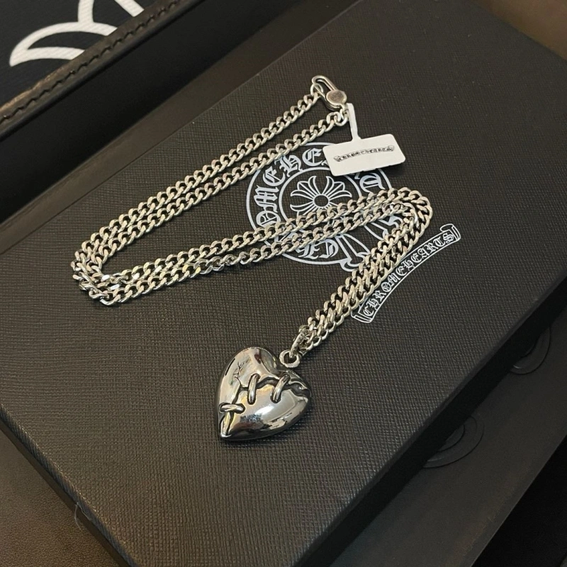 Compact Chrxmx Hxxrts Necklaces 298372