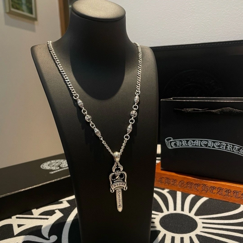Sophisticated Chrxmx Hxxrts Necklaces 298381
