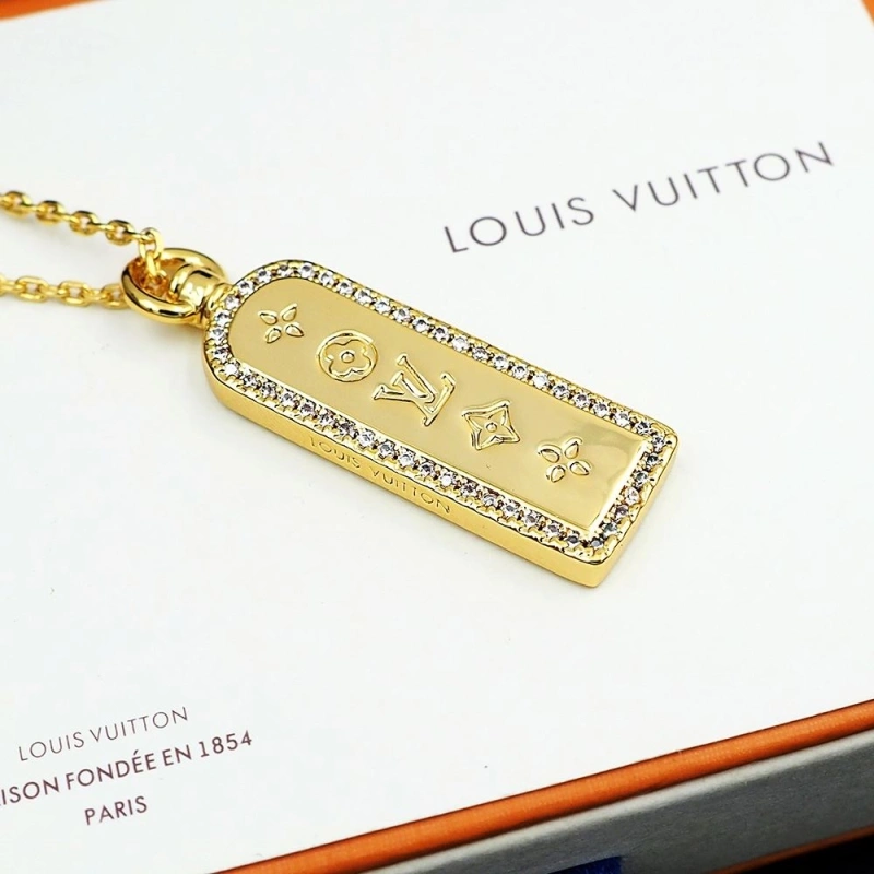 Comfortable LX Necklaces 308350