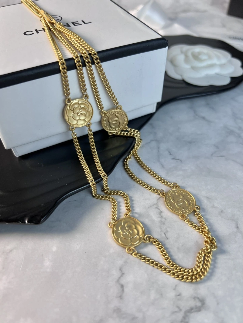 Fashionable Chxnxl Necklaces 289501