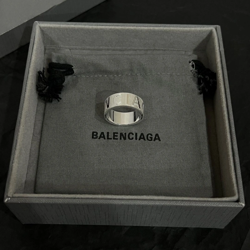 Durable Bxlxnciaga Rings 282333