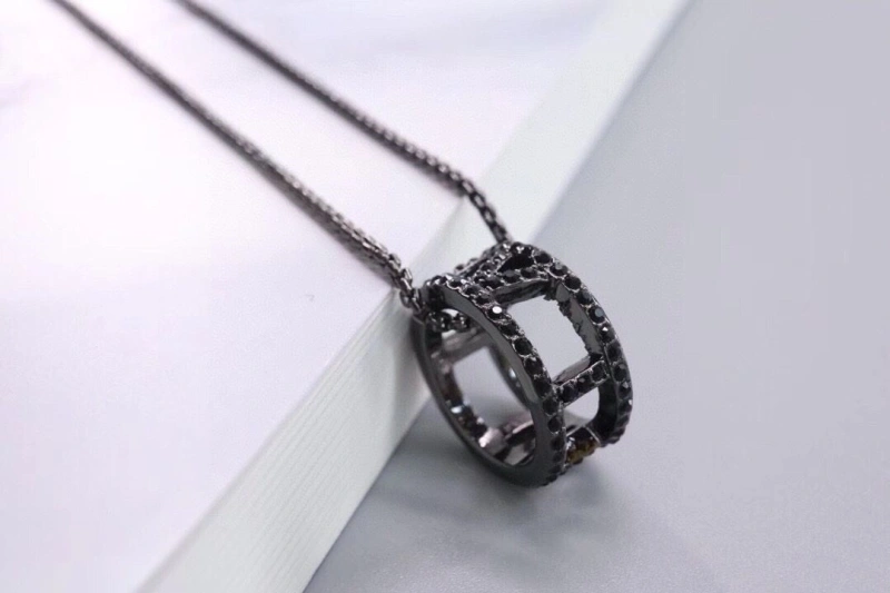 Minimalist Swxrxvski Necklaces 315023
