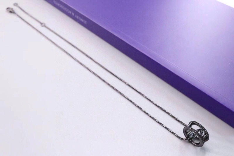 Minimalist Swxrxvski Necklaces 315023