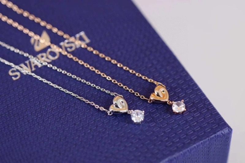 SportInspired Swxrxvski Necklaces 315018