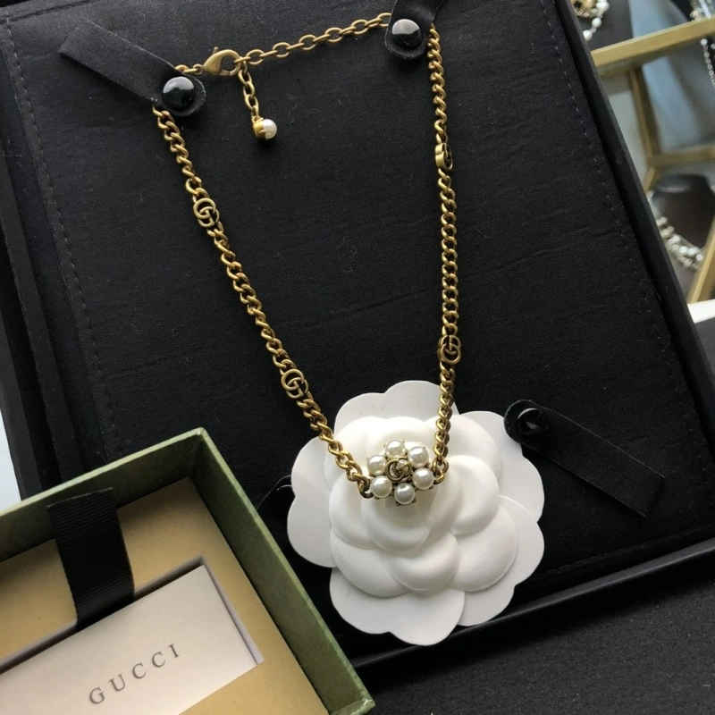 Sleek Gxccx Necklaces 303408