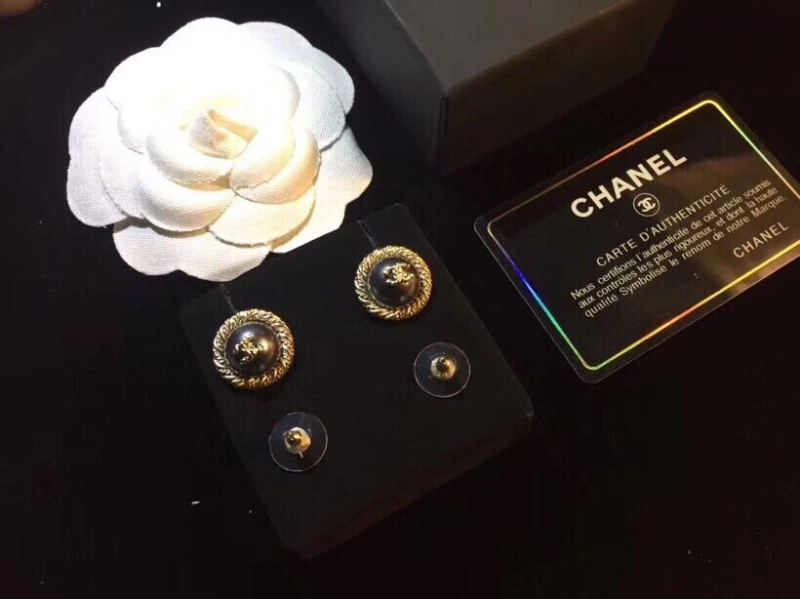Bold Chxnxl Earrings 289837