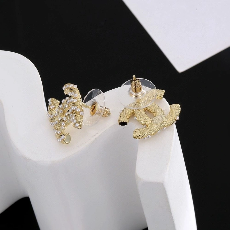 Soft Chxnxl Earrings 289836