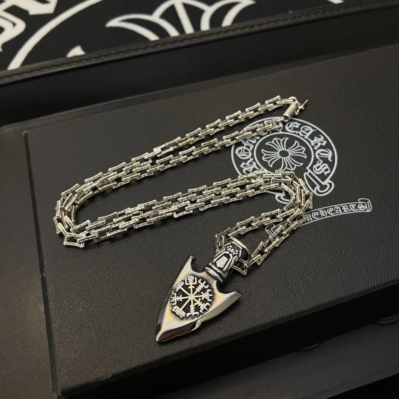 Breathable Chrxmx Hxxrts Necklaces 298374