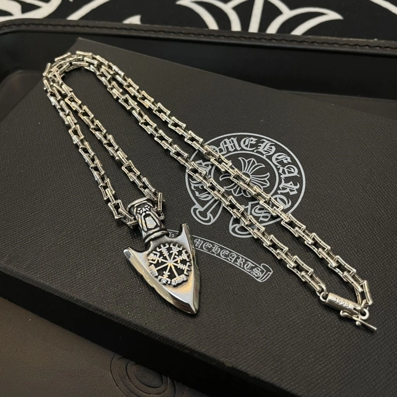 Breathable Chrxmx Hxxrts Necklaces 298374