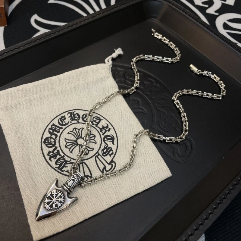 Breathable Chrxmx Hxxrts Necklaces 298374