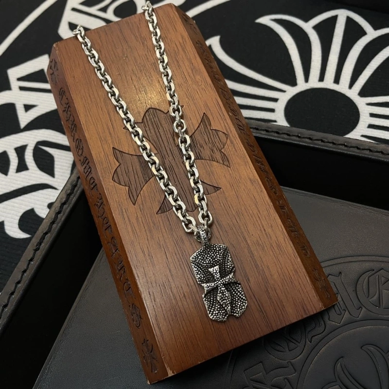 Flexible Chrxmx Hxxrts Necklaces 298368