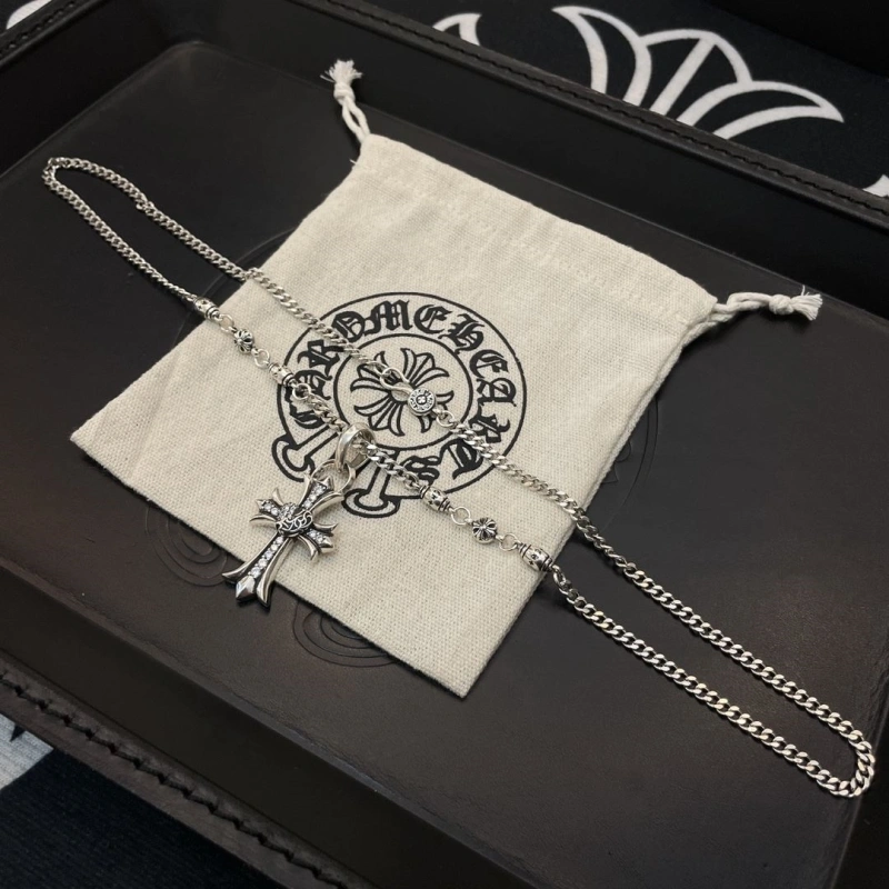 Bright Chrxmx Hxxrts Necklaces 298365