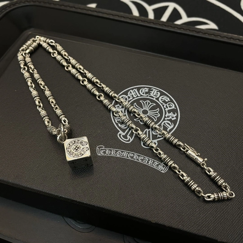 Sophisticated Chrxmx Hxxrts Necklaces 298369