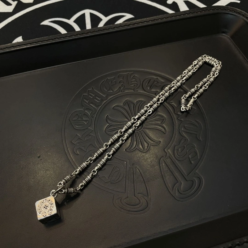 Sophisticated Chrxmx Hxxrts Necklaces 298369
