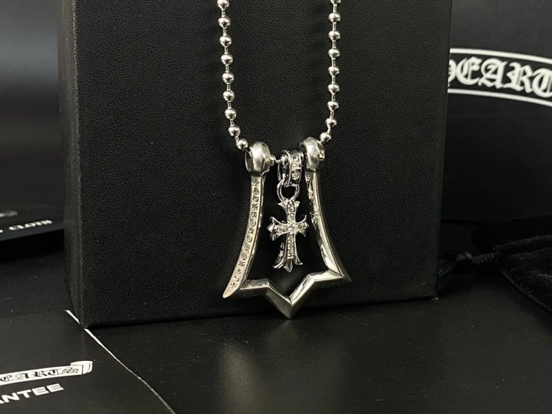 SportInspired Chrxmx Hxxrts Necklaces 298364