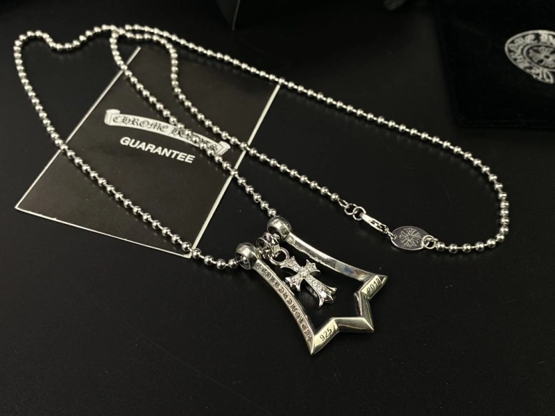 SportInspired Chrxmx Hxxrts Necklaces 298364