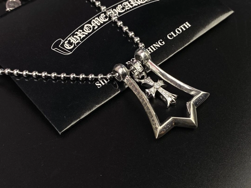 SportInspired Chrxmx Hxxrts Necklaces 298364