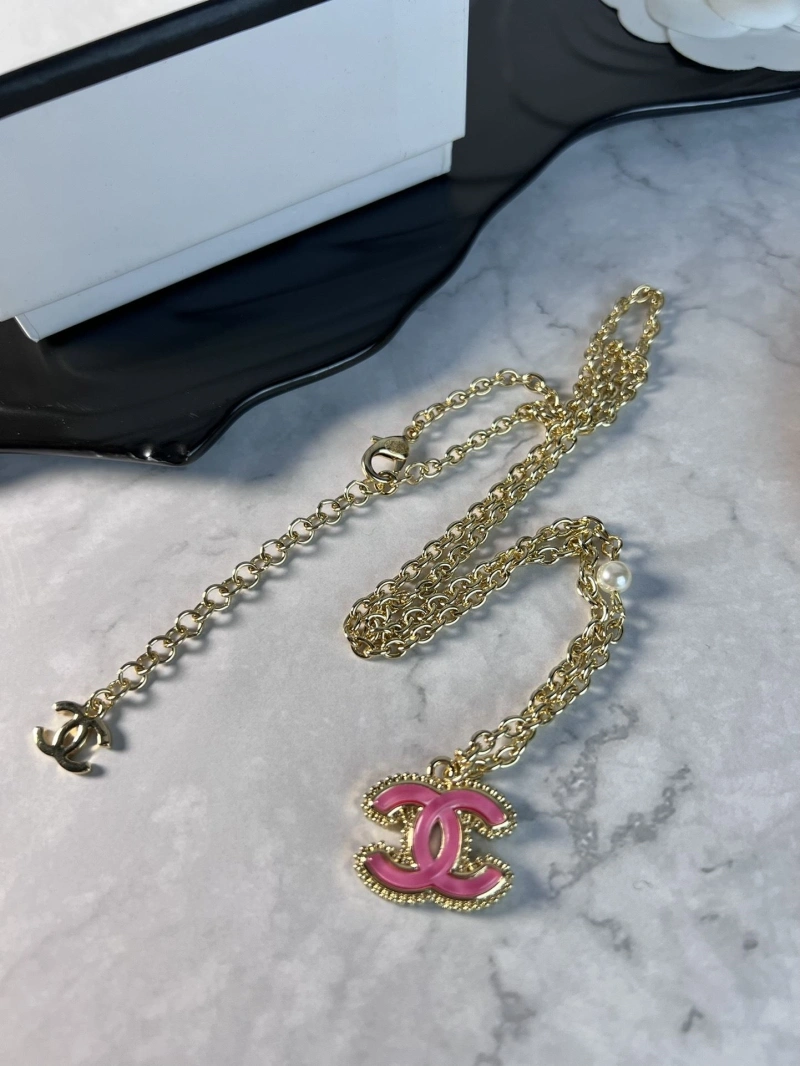HighQuality Chxnxl Necklaces 289497
