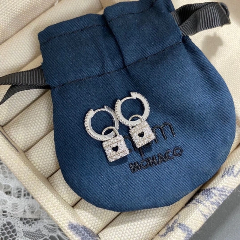Axm Earrings Breathable 281884