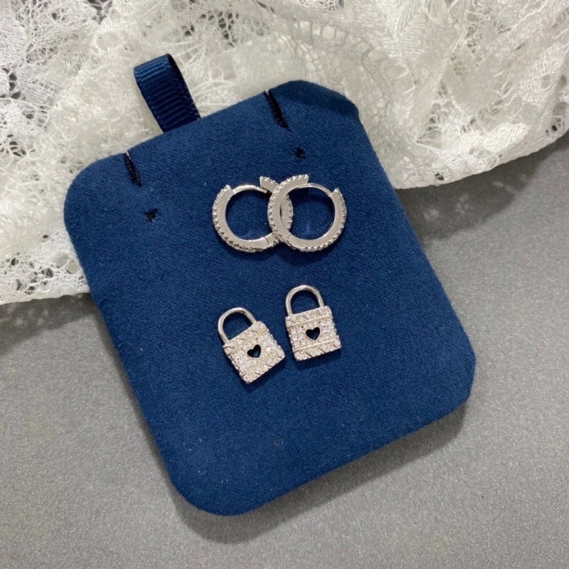 Axm Earrings Breathable 281884