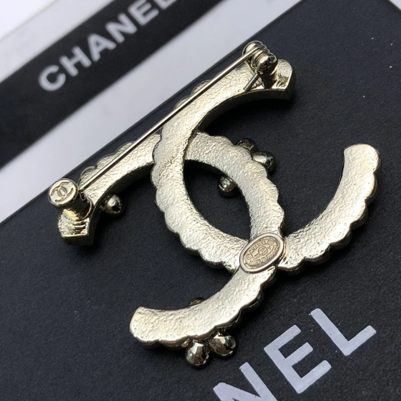 UrbanStyle Chxnxl Brooches 290492