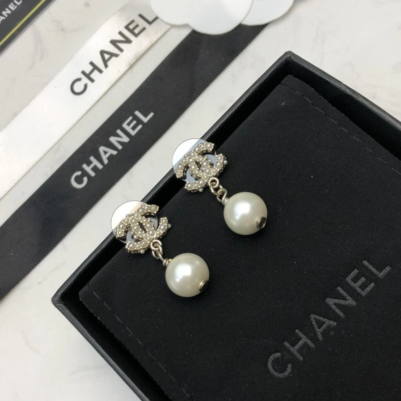 Reliable Chxnxl Earrings 289829
