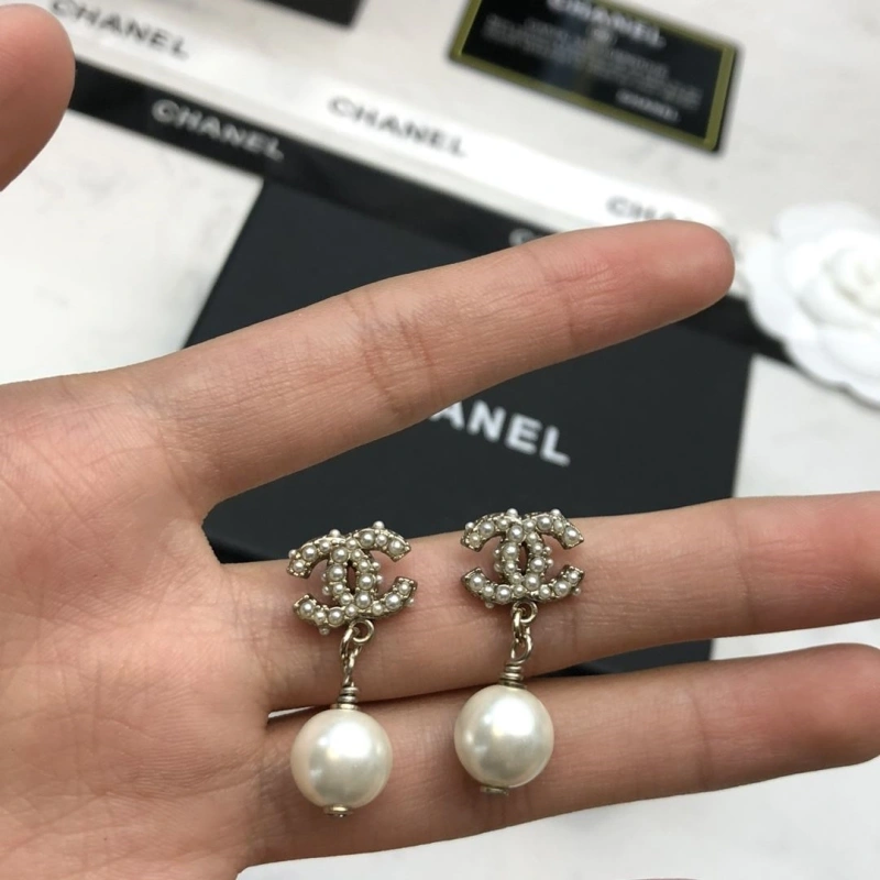 Reliable Chxnxl Earrings 289829