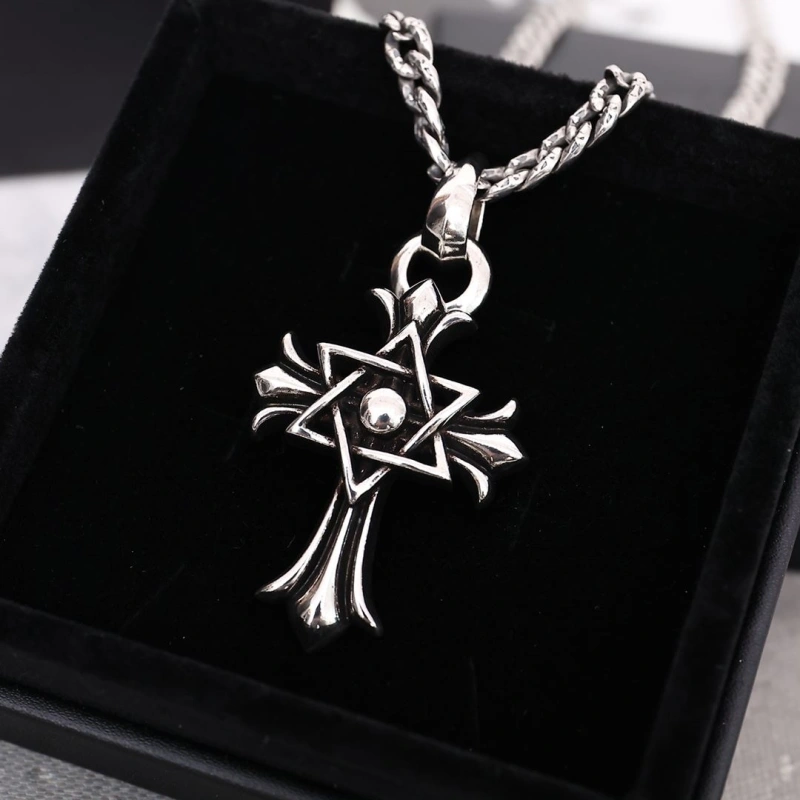 Modern Chrxmx Hxxrts Necklaces 298361