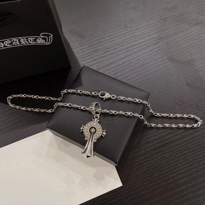 Chrxmx Hxxrts Necklaces Soft 298362