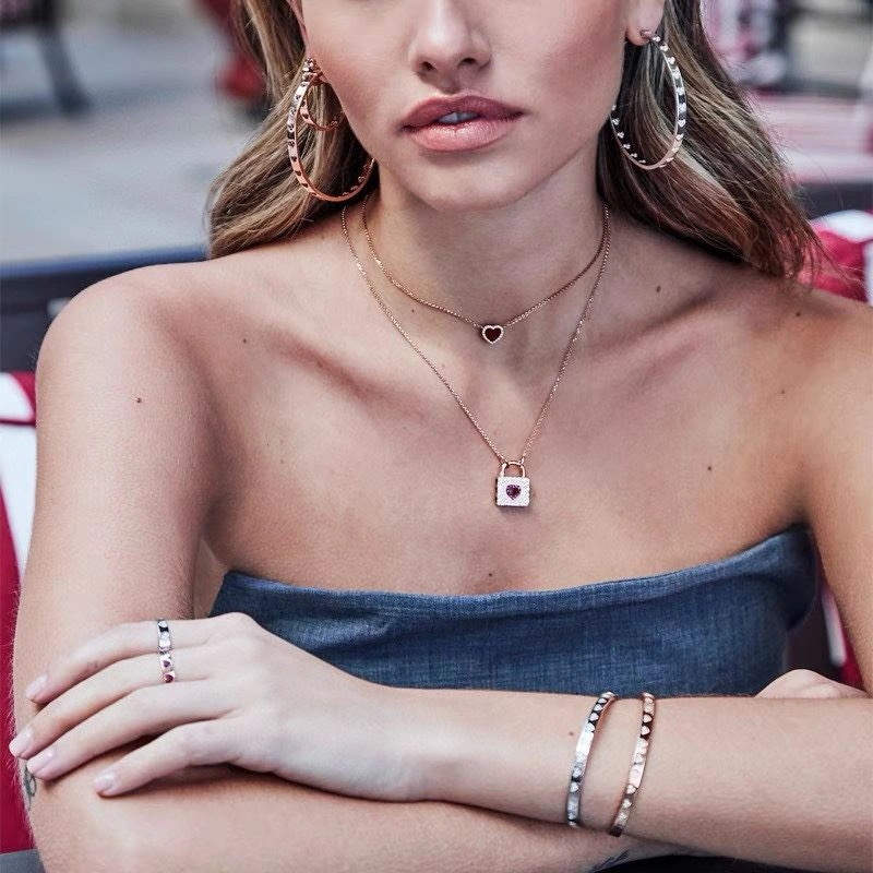 Classic Axm Necklaces 281814