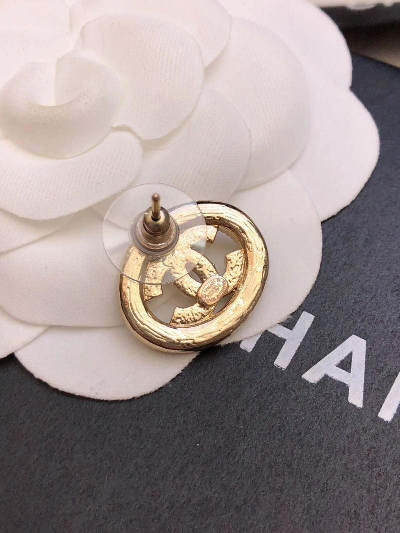 Minimalist Chxnxl Earrings 289809